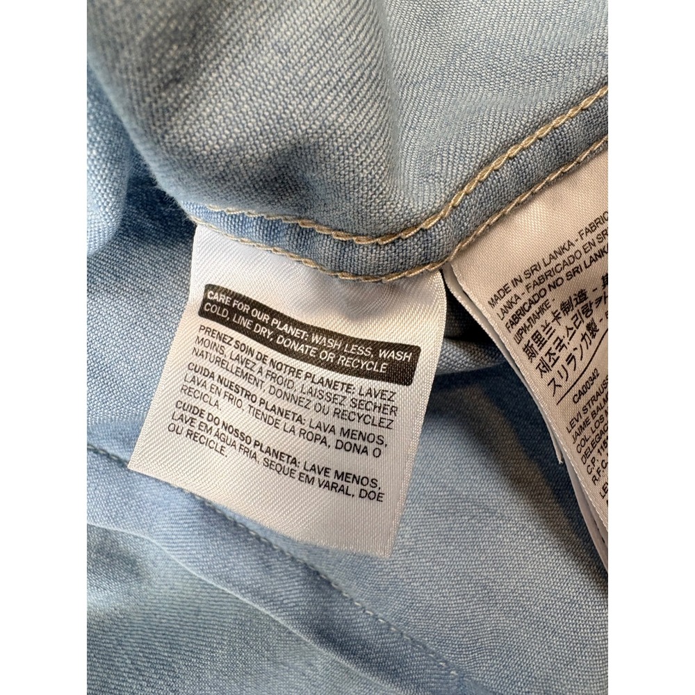 Levis Womens Tailored Fit Western Denim Shirt Light Wash Blue Snap Front XL - Picture 6 of 7